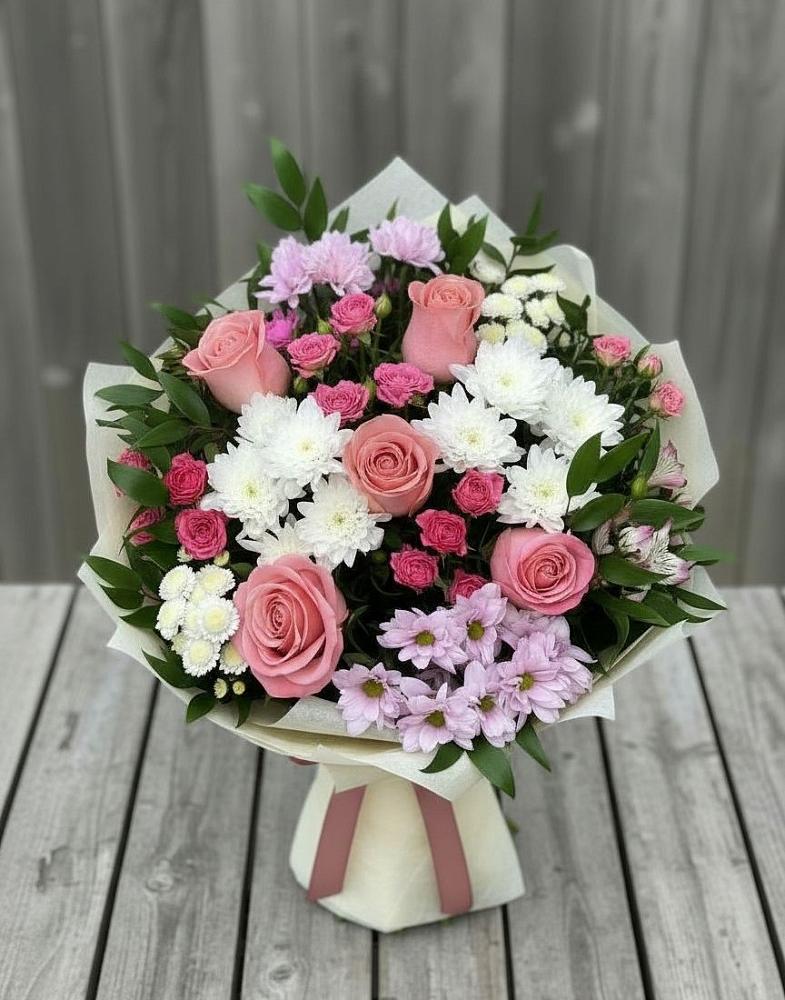 Букет цветов из: Альстромерии, Гвоздики, Розы и Хризантемы в Лычково