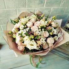 Букет цветов из:  Альстромерии, Розы и Хризантемы #REPLACE_PRED# Лычково