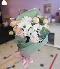 Букет милый в Лычково Букет цветов из: Хризантемы и Розы в Лычково