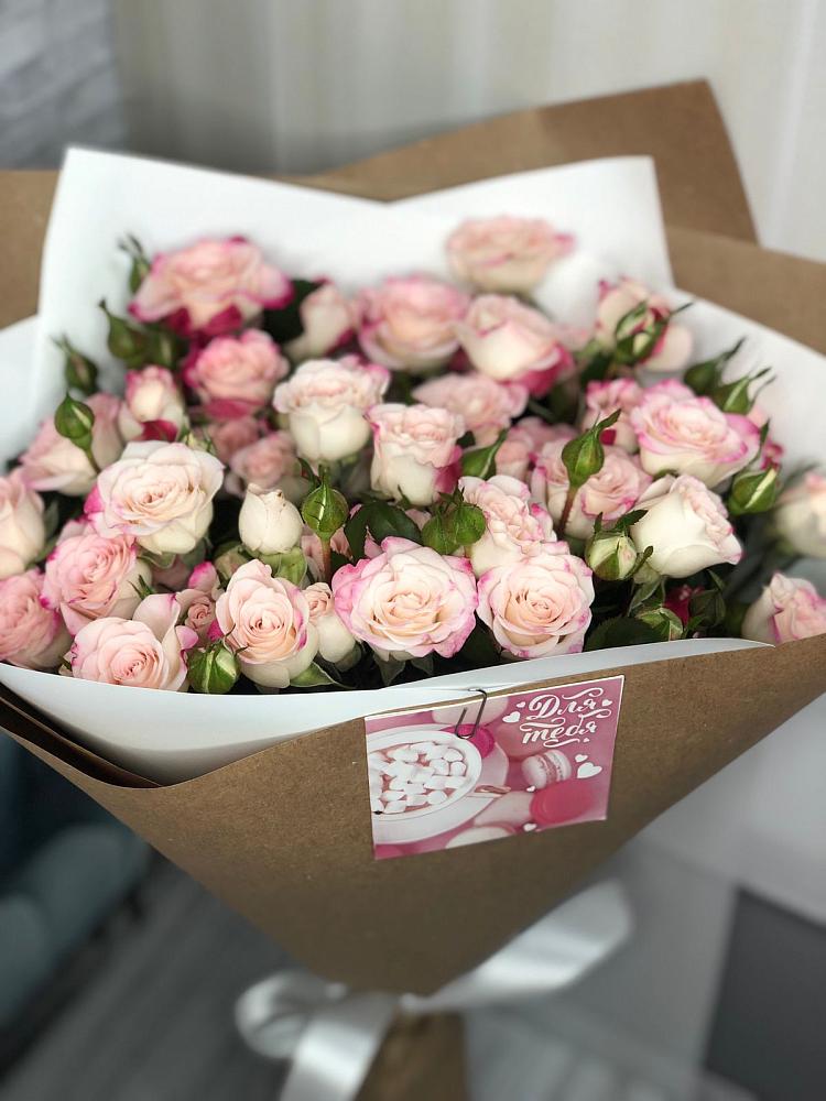 Букет цветов из: Розы в Лычково