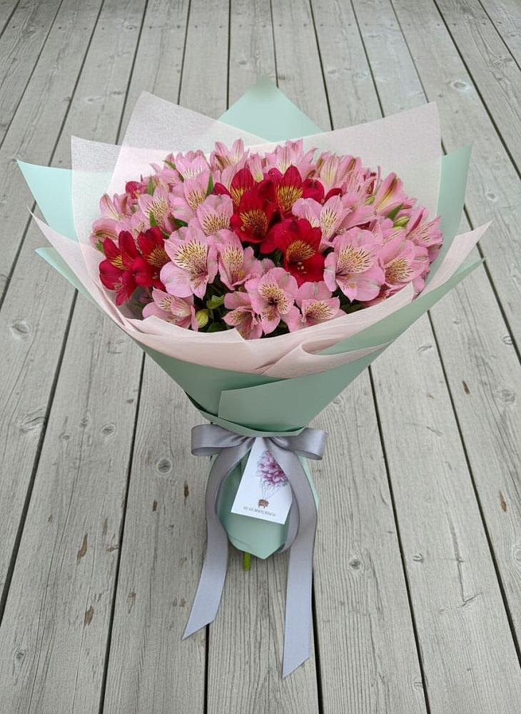 Букет цветов из: Альстромерии в Лычково