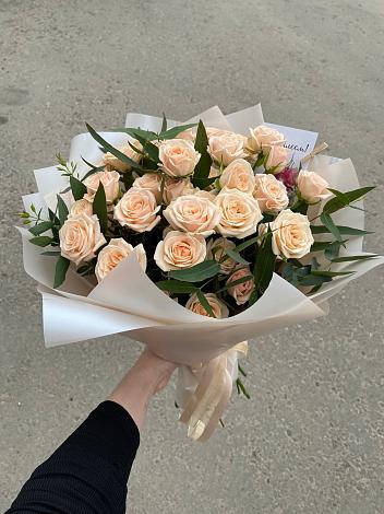 Букет Кремовые розы Латте в Лычково