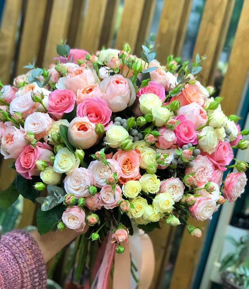 Букет цветов из: Розы в Лычково